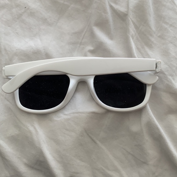 H&M White Sunglasses - Picture 2 of 2